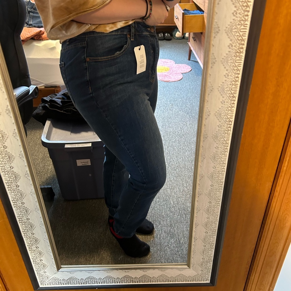 Stretch Blue Denim High-waisted Jeans -plus size